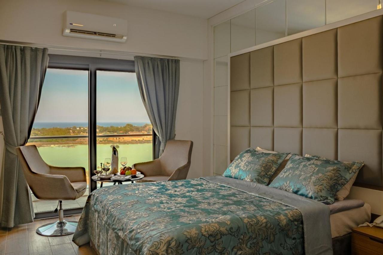 Novel Centre Point Hotel Famagusta  Zewnętrze zdjęcie