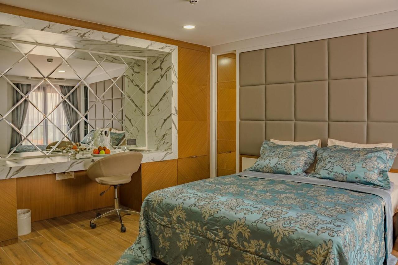Novel Centre Point Hotel Famagusta  Zewnętrze zdjęcie