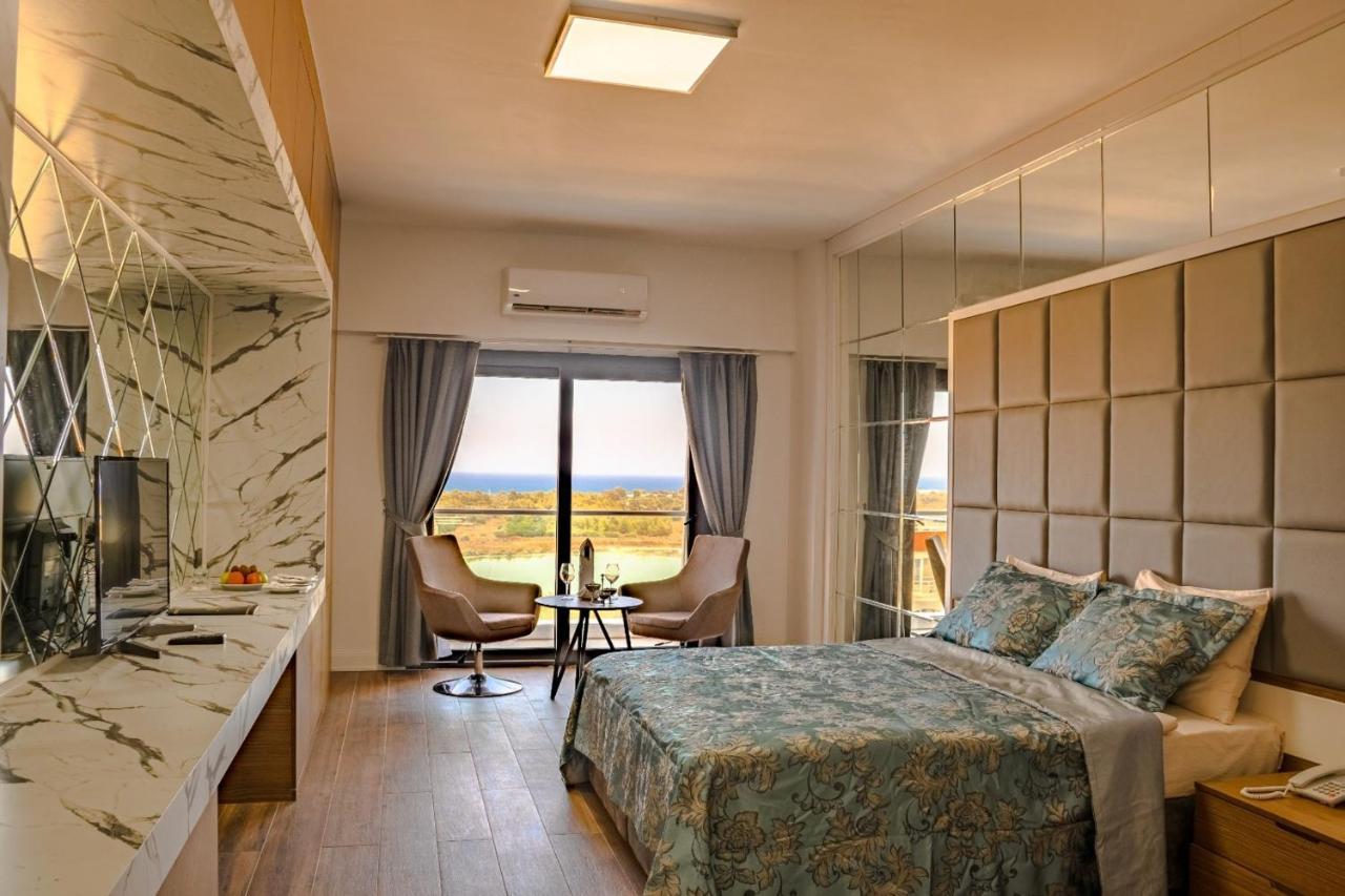 Novel Centre Point Hotel Famagusta  Zewnętrze zdjęcie