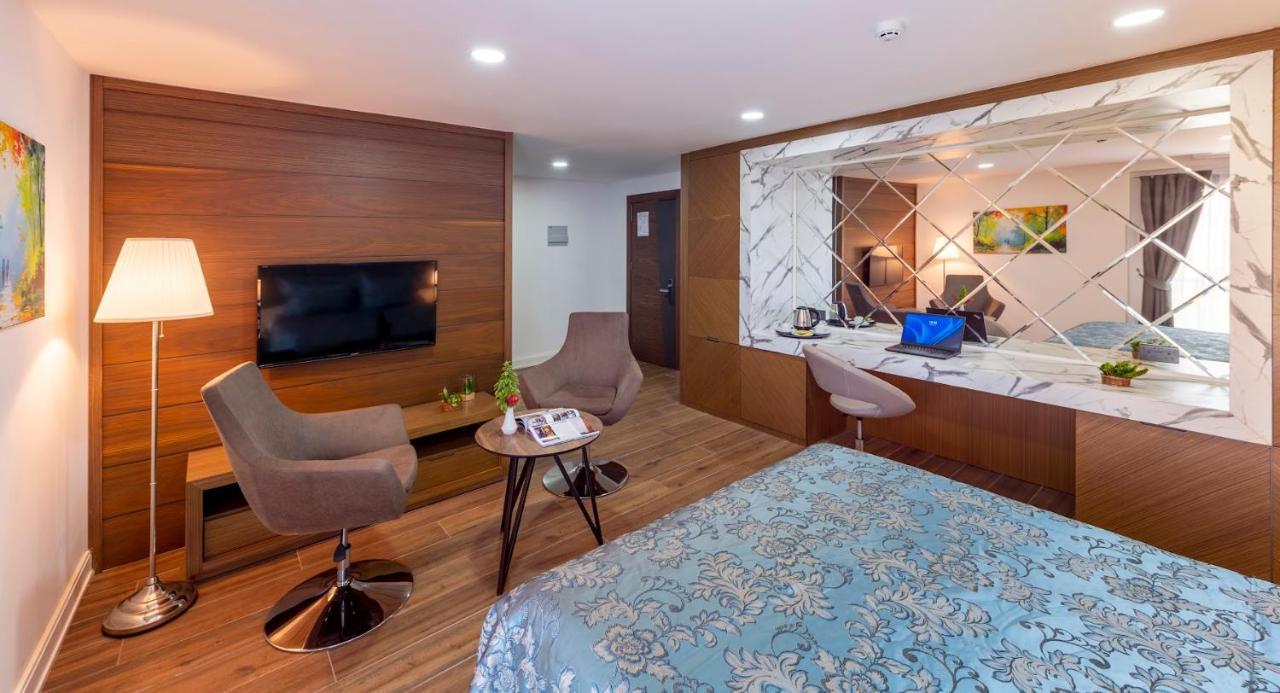 Novel Centre Point Hotel Famagusta  Zewnętrze zdjęcie