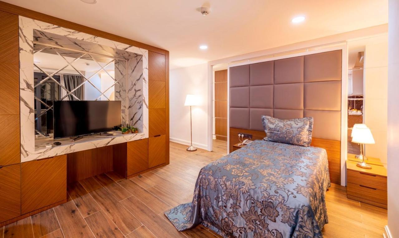 Novel Centre Point Hotel Famagusta  Zewnętrze zdjęcie