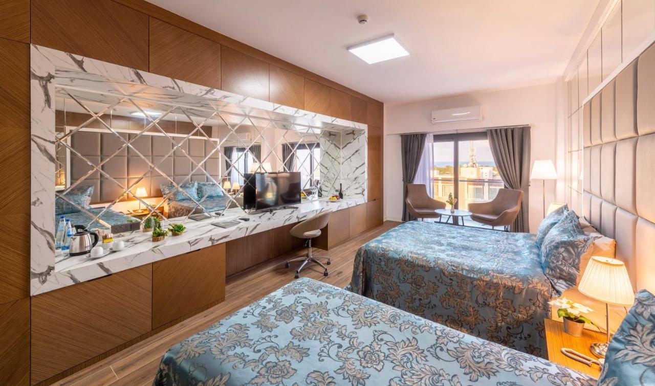 Novel Centre Point Hotel Famagusta  Zewnętrze zdjęcie